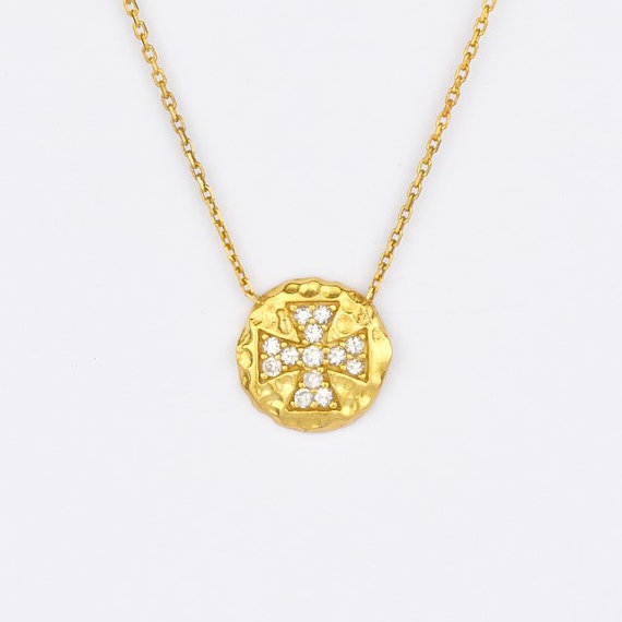 Cross Chain Diamond Look Black Silver Yellow Gold Necklace Pendant
